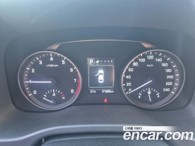 Hyundai Avante (AD) 1.6 GDI Value Plus 2018 — фото 8