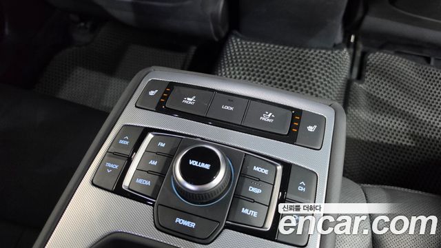 Genesis G80 3.3 GDI Luxury 2018 — фото 37