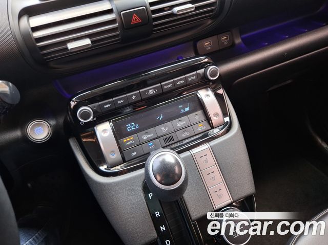 Hyundai Casper Inspiration 2023 — фото 18