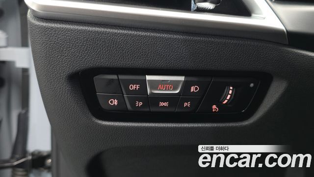 BMW 4 Series (G22) 420i M Sport Pro Convertible 2026 — фото 19