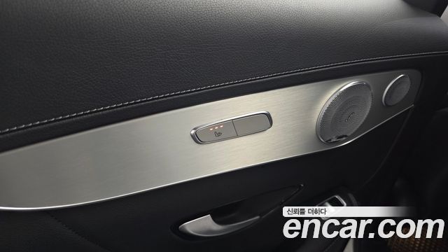 Mercedes-Benz GLC-Class (X253) GLC300 4MATIC AMG Line Coupe 2019 — фото 30
