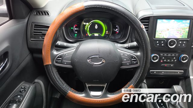 Renault Korea QM6 2.0 LPe SE 2WD 2020 — фото 12
