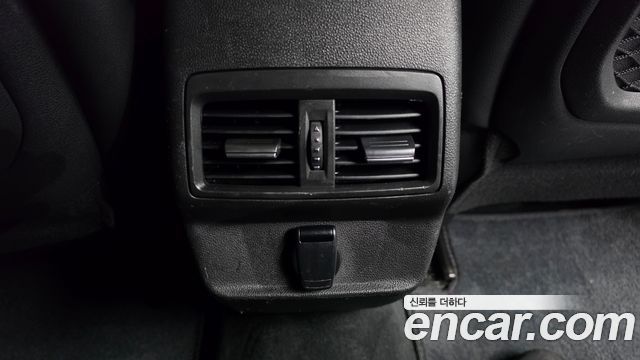 Renault Korea QM6 2.0 LPe SE 2WD 2020 — фото 18