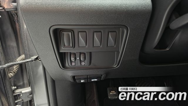 Renault Korea QM6 2.0 LPe SE 2WD 2020 — фото 30