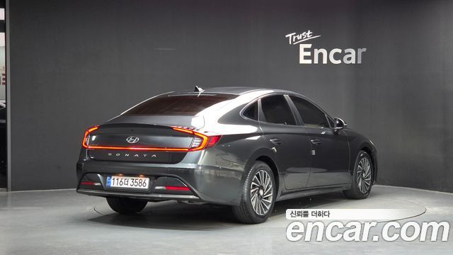 Hyundai Sonata Hybrid (DN8) Inspiration 2022 — фото 2
