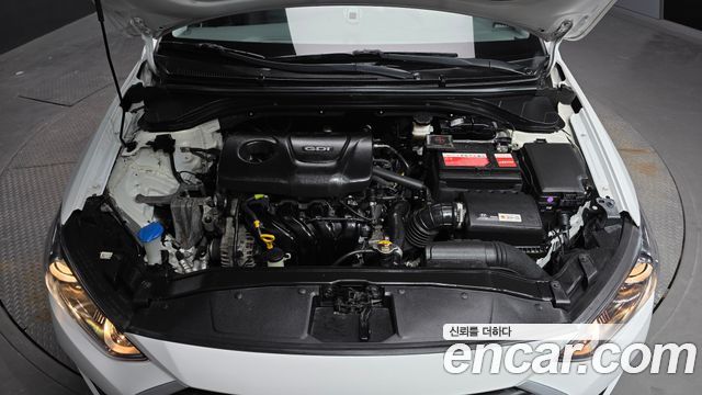 Hyundai Avante (AD) 1.6 GDI Value Plus 2017 — фото 6
