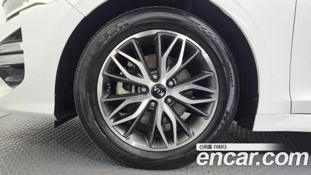 Kia K5 (III) 2.0 Trendy 2020 — фото 5