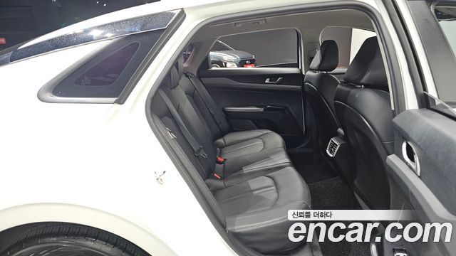 Kia K5 (III) 2.0 Trendy 2020 — фото 11