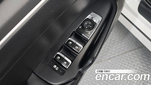 Kia K5 (III) 2.0 Trendy 2020 — фото 19