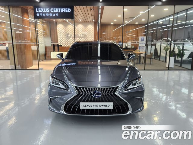 Lexus ES300h (VII) Luxury 2022 — фото 3