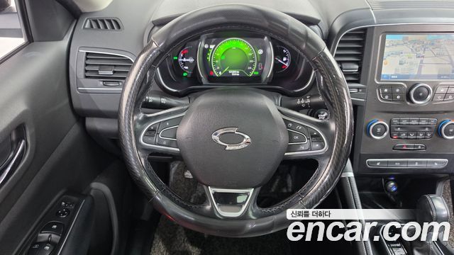 Renault Korea QM6 Diesel 2WD LE 2017 — фото 13