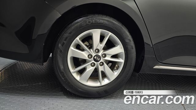 Kia K5 (II) 2.0 MX Luxury 2016 — фото 5