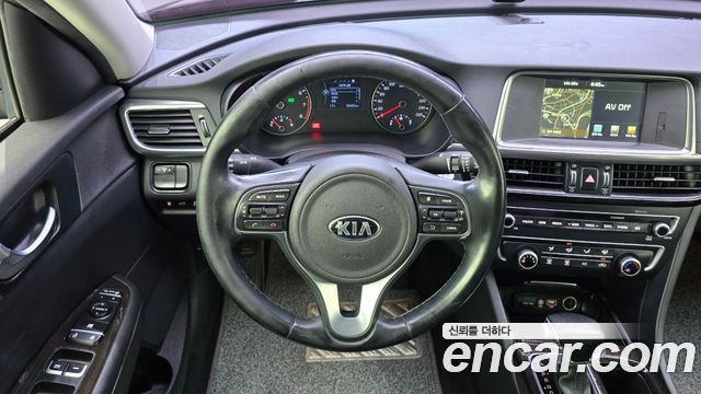 Kia K5 (II) 2.0 MX Luxury 2016 — фото 13