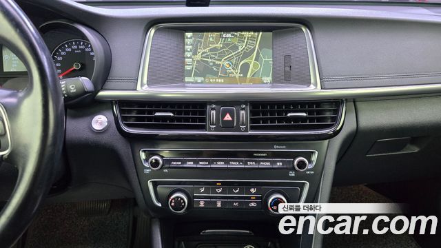 Kia K5 (II) 2.0 MX Luxury 2016 — фото 14