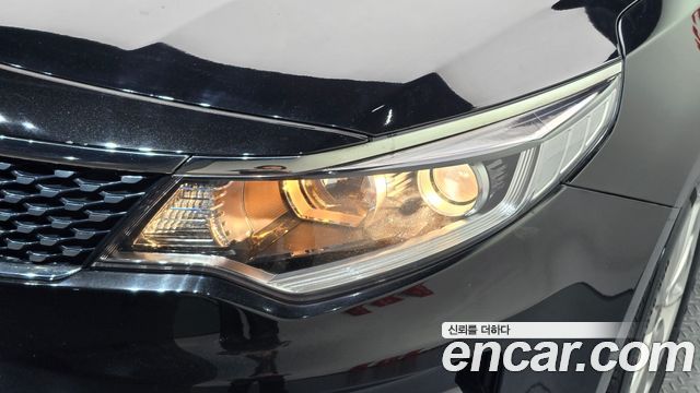 Kia K5 (II) 2.0 MX Luxury 2016 — фото 22