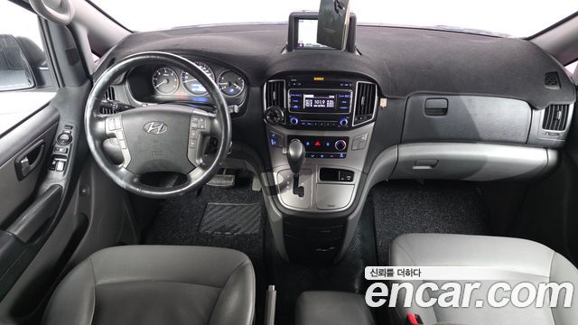 Hyundai Grand Starex Van 5-Seater Modern 2019 — фото 7