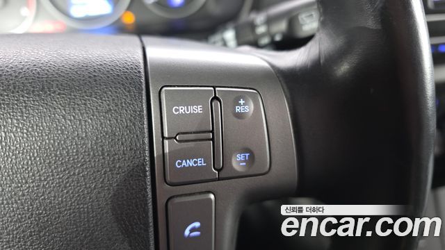 Hyundai Grand Starex Van 5-Seater Modern 2019 — фото 19