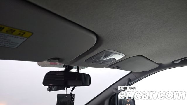 Hyundai Grand Starex Van 5-Seater Modern 2019 — фото 27