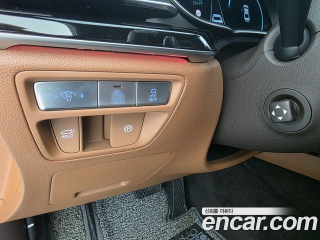 Genesis G80 (RG3) Gasoline 2.5 Turbo AWD 2024 — фото 17