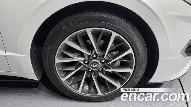 Hyundai Sonata (DN8) 2.0 LPG(Disabled Person) Premium 2022 — фото 21