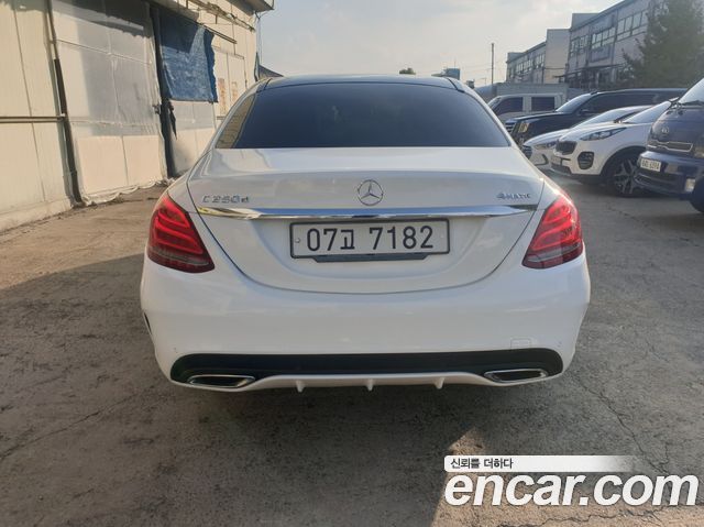 Mercedes-Benz C-Class (W205) C250 d 4MATIC 2016 — фото 20