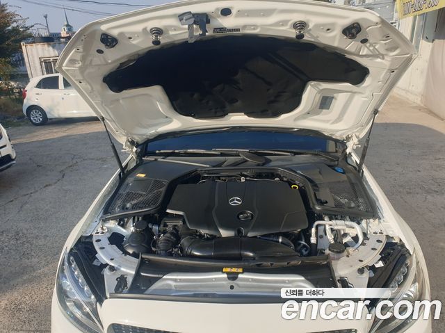 Mercedes-Benz C-Class (W205) C250 d 4MATIC 2016 — фото 24