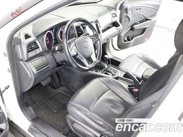 KG Mobility (SsangYong) Tivoli Armor Diesel VX 2WD 2018 — фото 7