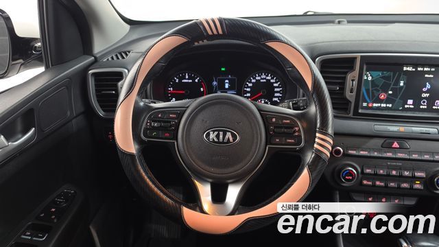 Kia Sportage (IV) Diesel 1.7 2wd Noblesse 2018 — фото 12
