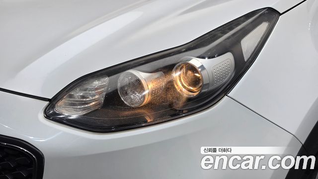 Kia Sportage (IV) Diesel 1.7 2wd Noblesse 2018 — фото 22