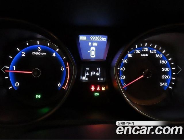 Hyundai i30 (New) Diesel 1.6 VGT Extreme 2012 — фото 9