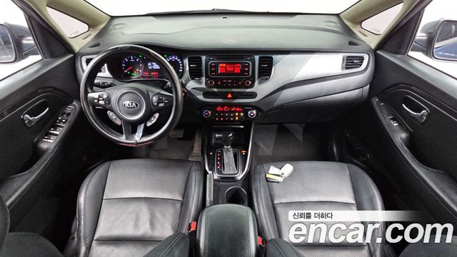 Kia Carens 1.7 VGT Prestige 2014 — фото 7