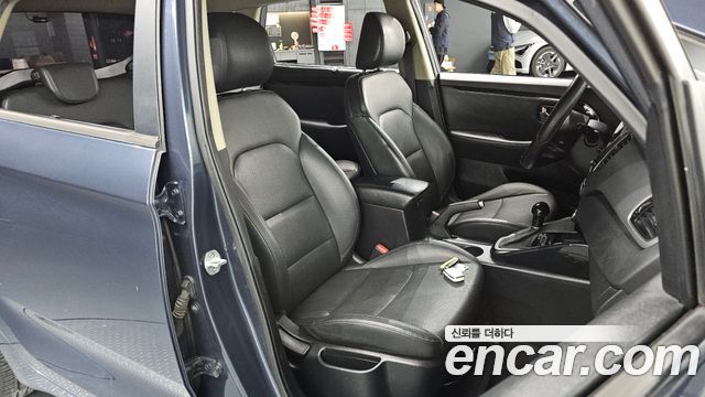 Kia Carens 1.7 VGT Prestige 2014 — фото 26