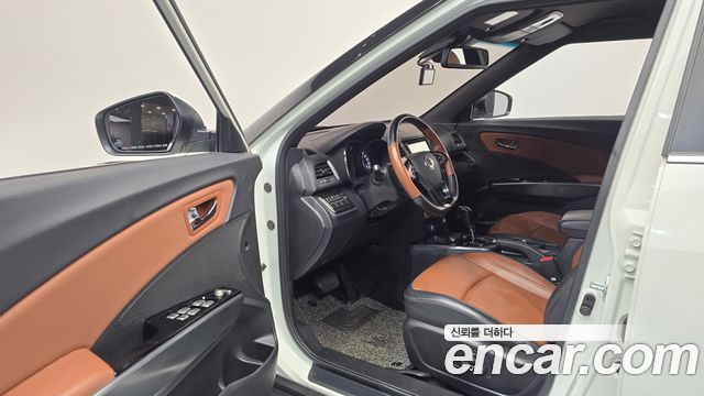 KG Mobility (SsangYong) Tivoli Armor Gear Edition 4WD 2018 — фото 10