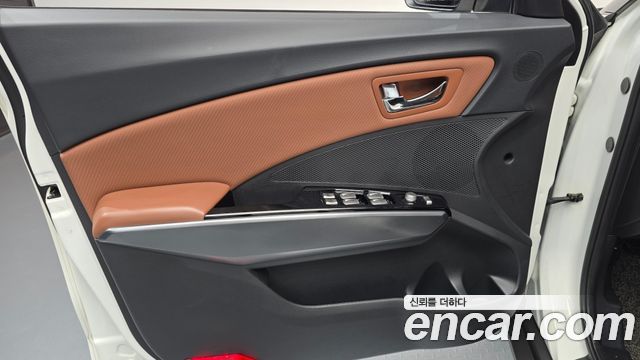 KG Mobility (SsangYong) Tivoli Armor Gear Edition 4WD 2018 — фото 24