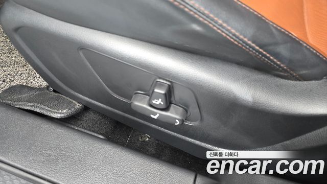 KG Mobility (SsangYong) Tivoli Armor Gear Edition 4WD 2018 — фото 31