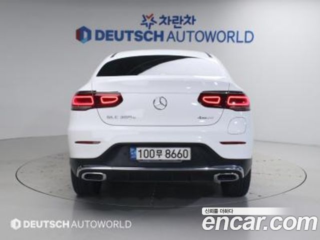 Mercedes-Benz GLC-Class (X253) GLC300e 4MATIC Coupe 2021 — фото 4