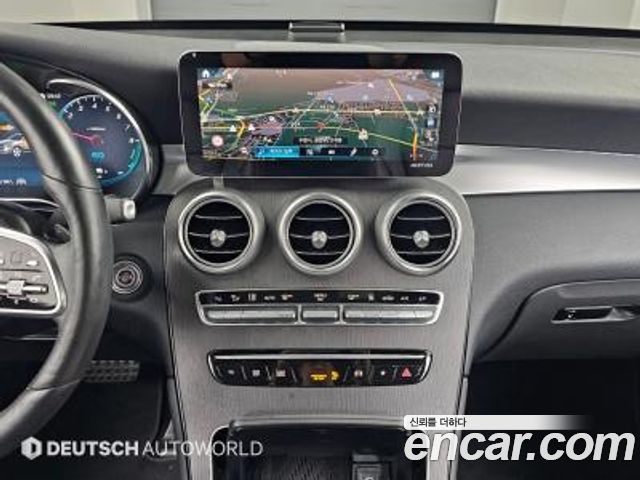 Mercedes-Benz GLC-Class (X253) GLC300e 4MATIC Coupe 2021 — фото 18