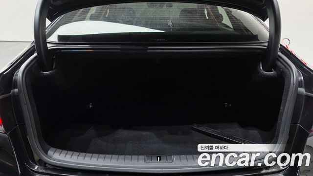 Genesis G80 3.3 GDI Luxury 2017 — фото 20