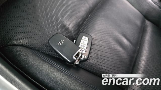 Hyundai Sonata Hybrid 2.0 Premium 2014 — фото 16