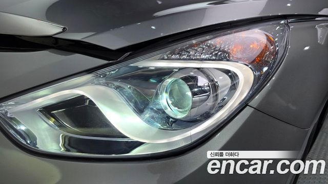 Hyundai Sonata Hybrid 2.0 Premium 2014 — фото 22