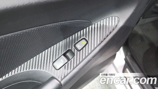 Hyundai Sonata Hybrid 2.0 Premium 2014 — фото 28
