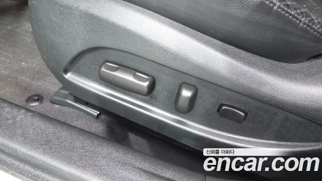 Hyundai Sonata Hybrid 2.0 Premium 2014 — фото 31