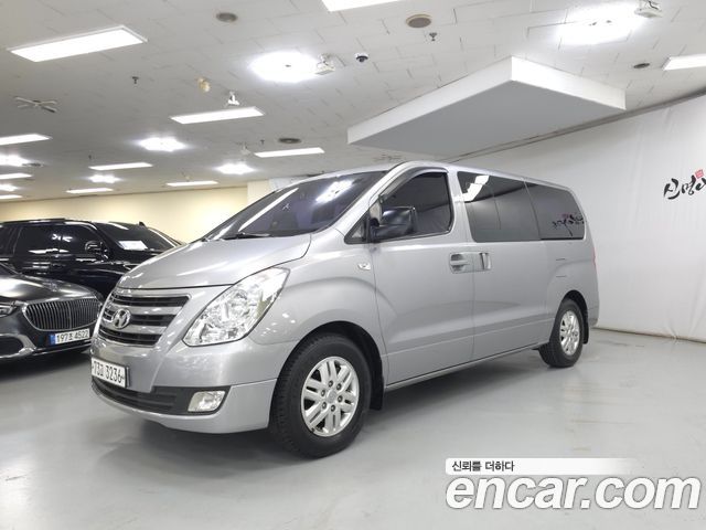 Hyundai Grand Starex 12-Seater Wagon Smart 2017 — фото 2