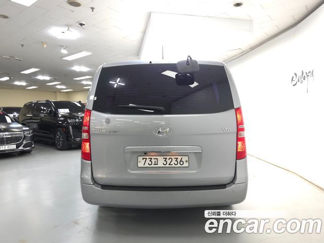 Hyundai Grand Starex 12-Seater Wagon Smart 2017 — фото 5