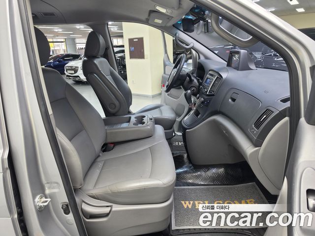 Hyundai Grand Starex 12-Seater Wagon Smart 2017 — фото 7