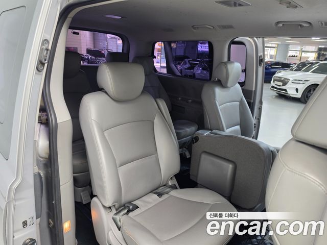 Hyundai Grand Starex 12-Seater Wagon Smart 2017 — фото 8