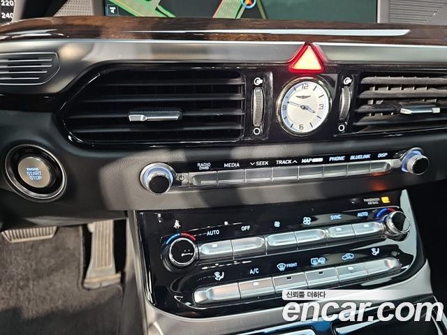 Genesis EQ900 3.8 GDI AWD Luxury 2018 — фото 20