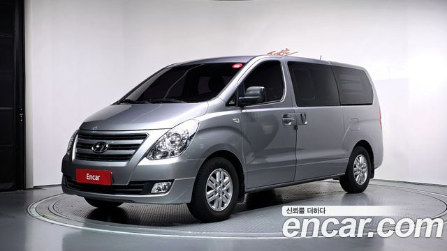 Hyundai Grand Starex 5-Seater VAN Modern