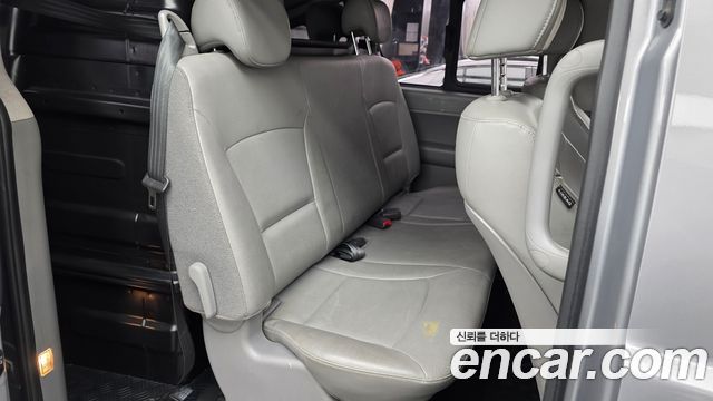 Hyundai Grand Starex 5-Seater VAN Modern 2018 — фото 12