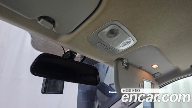 Hyundai Grand Starex 5-Seater VAN Modern 2018 — фото 17